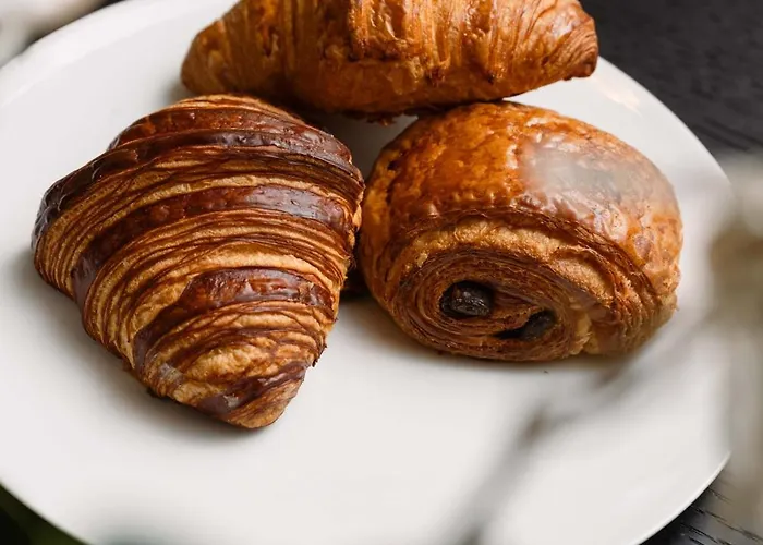 Отель Mews House